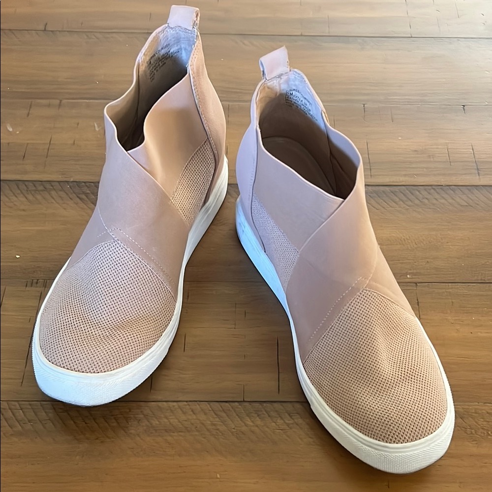 STEVEN Women's Wedge Sneakers - Blush Pink
